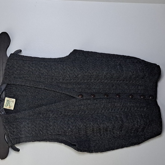 Carraig Donn Ireland 100% Pure Wool Bullrush Button Vest XL Sweater Cardigan New